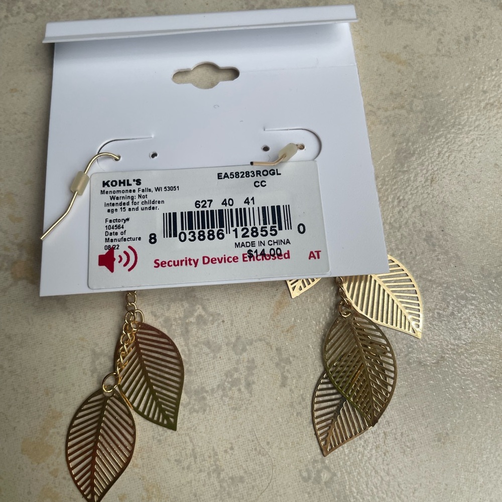 Gold Tone Leaf Earrings - Picture 2 of 3